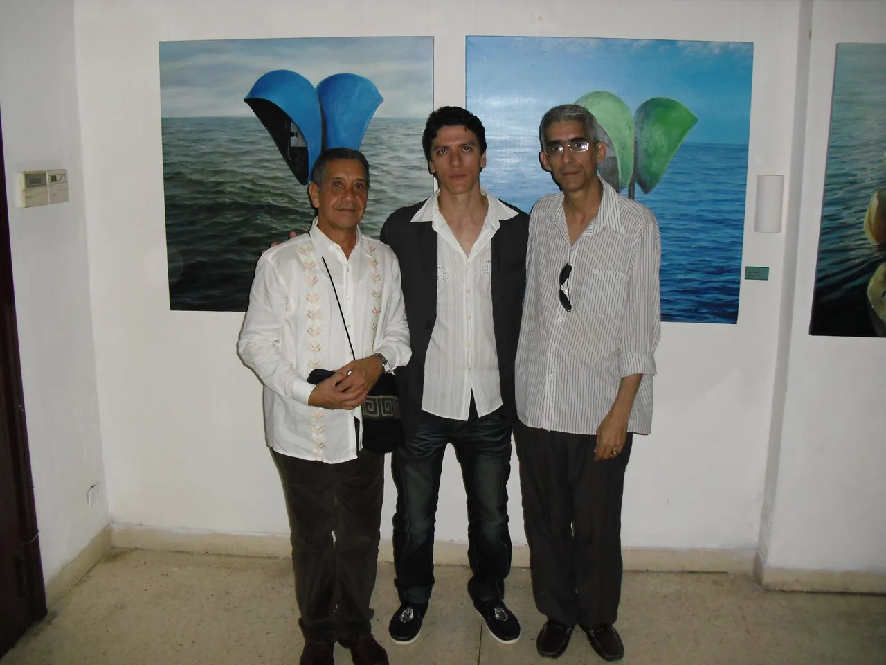 Luis Alberto Saldaña, with artists and colleagues