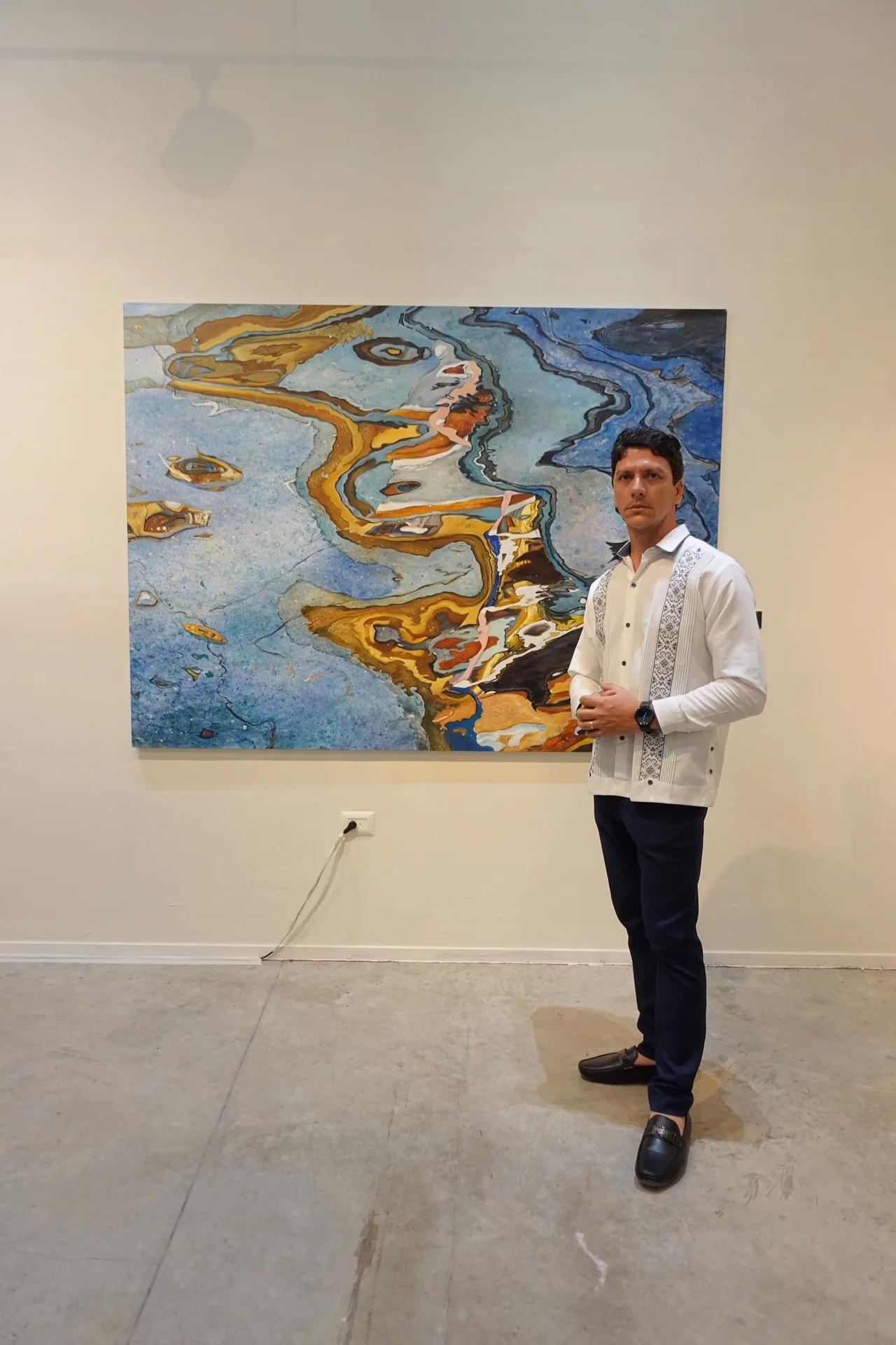 Luis Alberto Saldaña, in the gallery