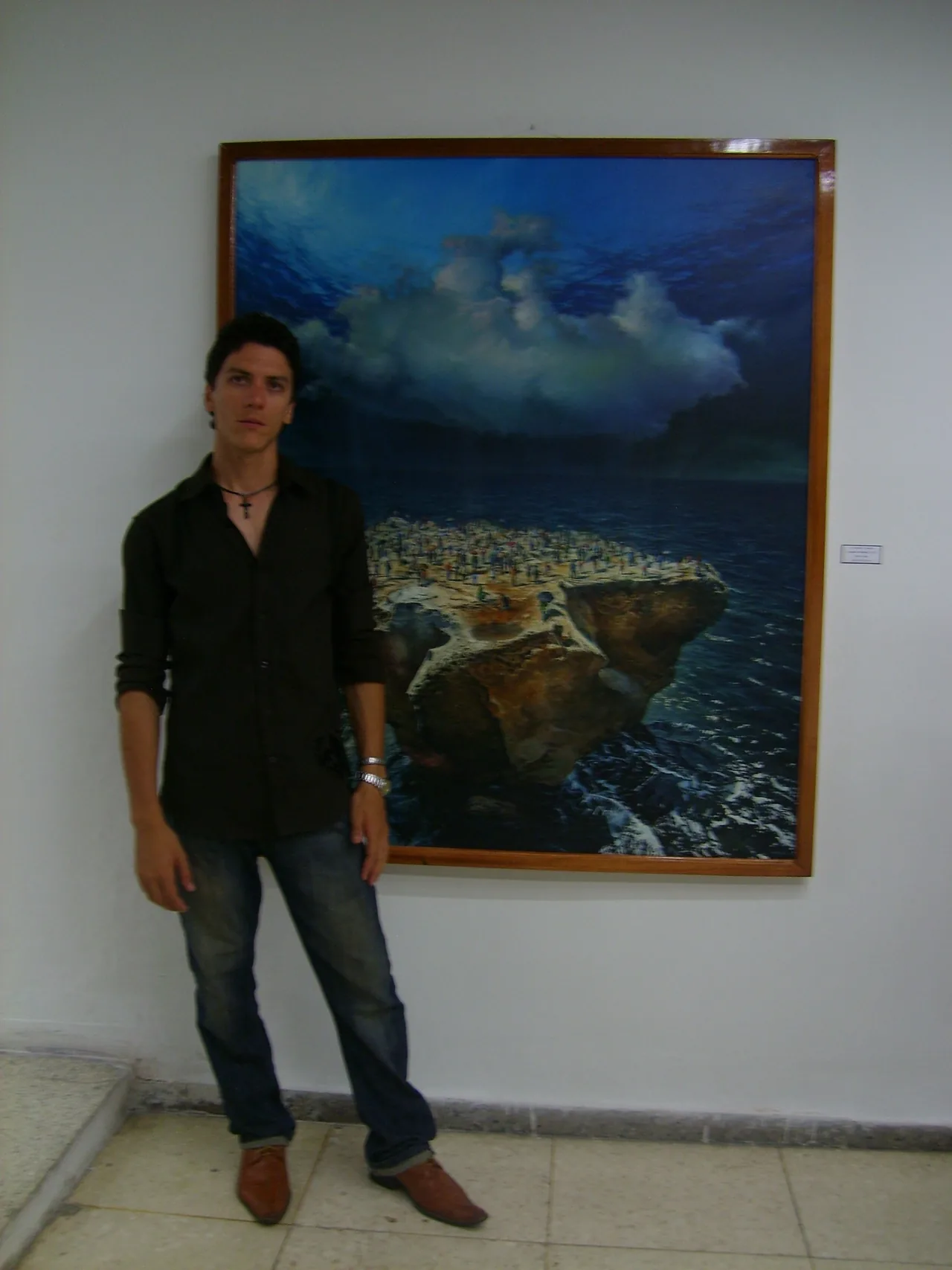 Luis Alberto Saldaña, in the gallery