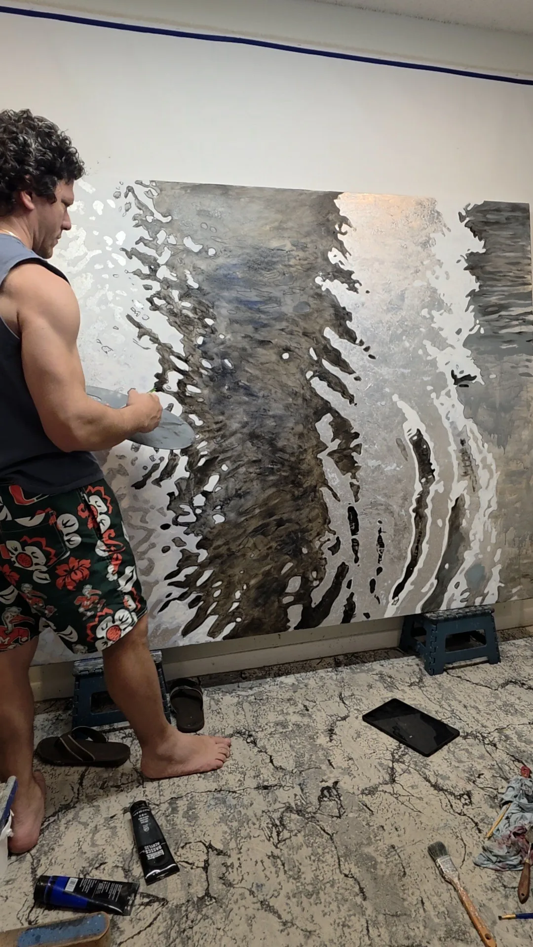 Luis Alberto Saldaña, in the studio, 2026